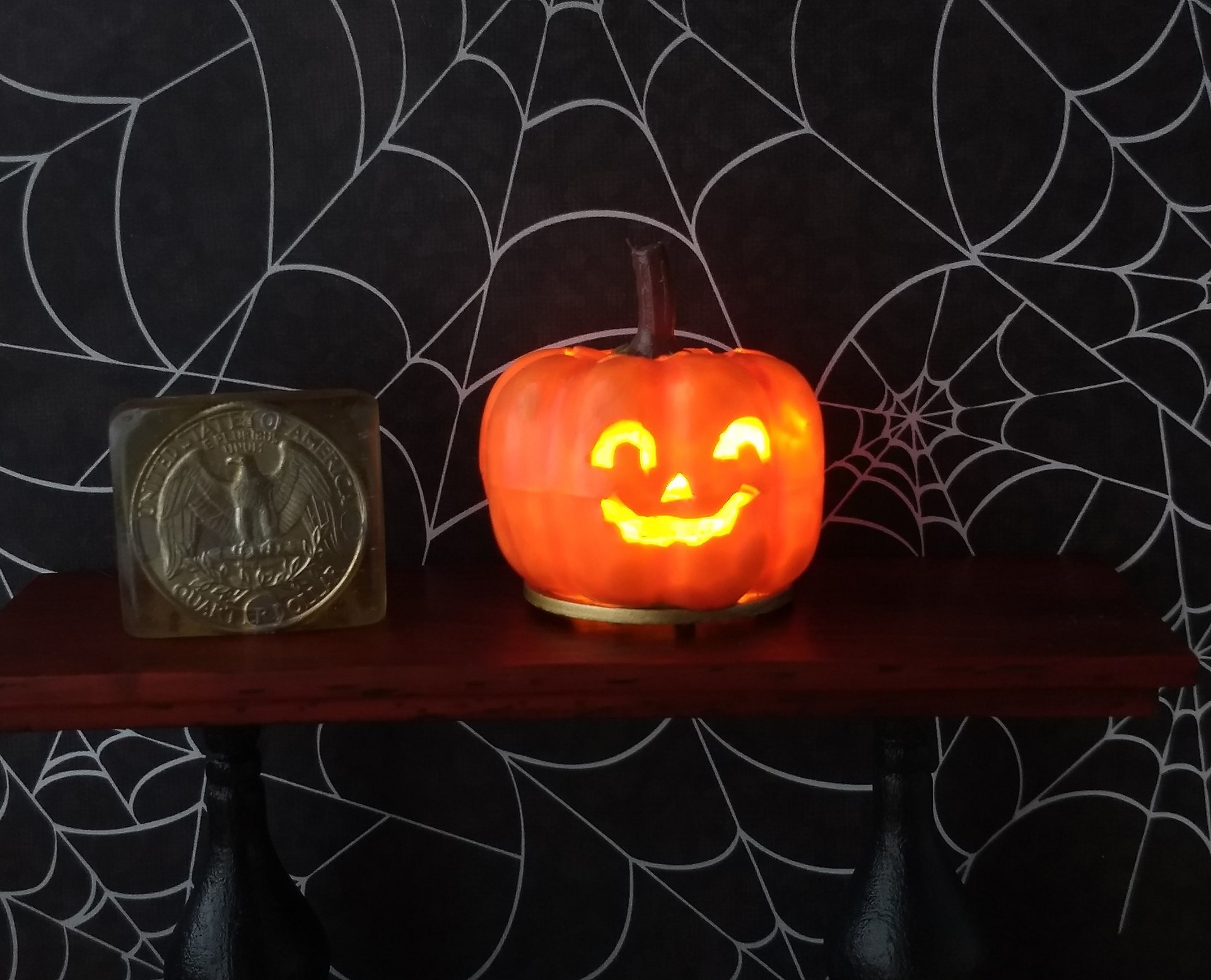 Battery operated miniature light up Jack-O-Lantern Pumpkin LED light for Halloween No external wires REF A Smiley slit eyes
