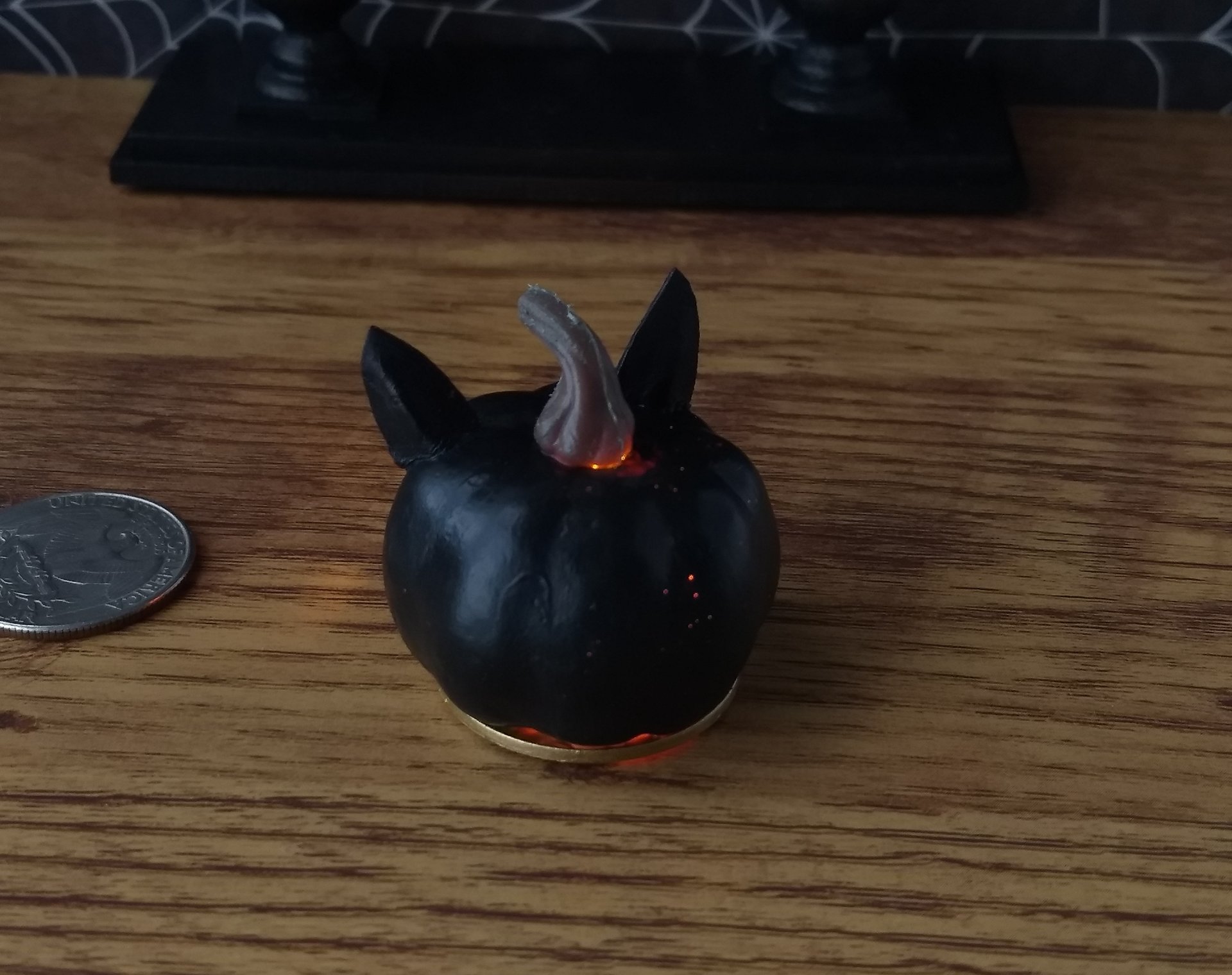 Miniature battery operated Black cat pumpkin light LED pumpkin for Halloween No external wires REF Black cat