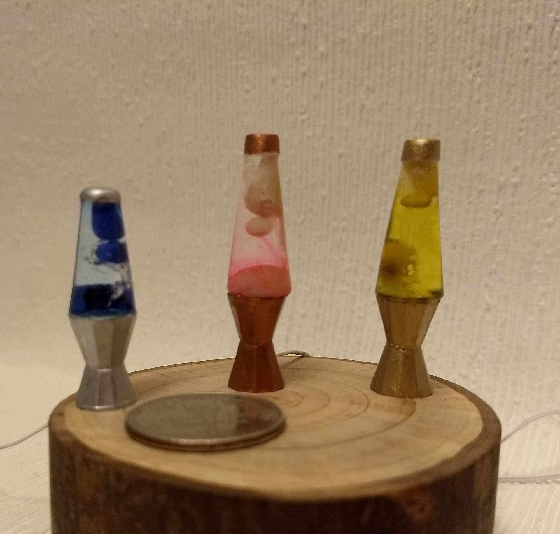 1:12 Dollhouse miniature retro lava lamp Battery operated LED table lamp MCM style with external wires Mid-century nostalgic lamp  REF Light pink liquid