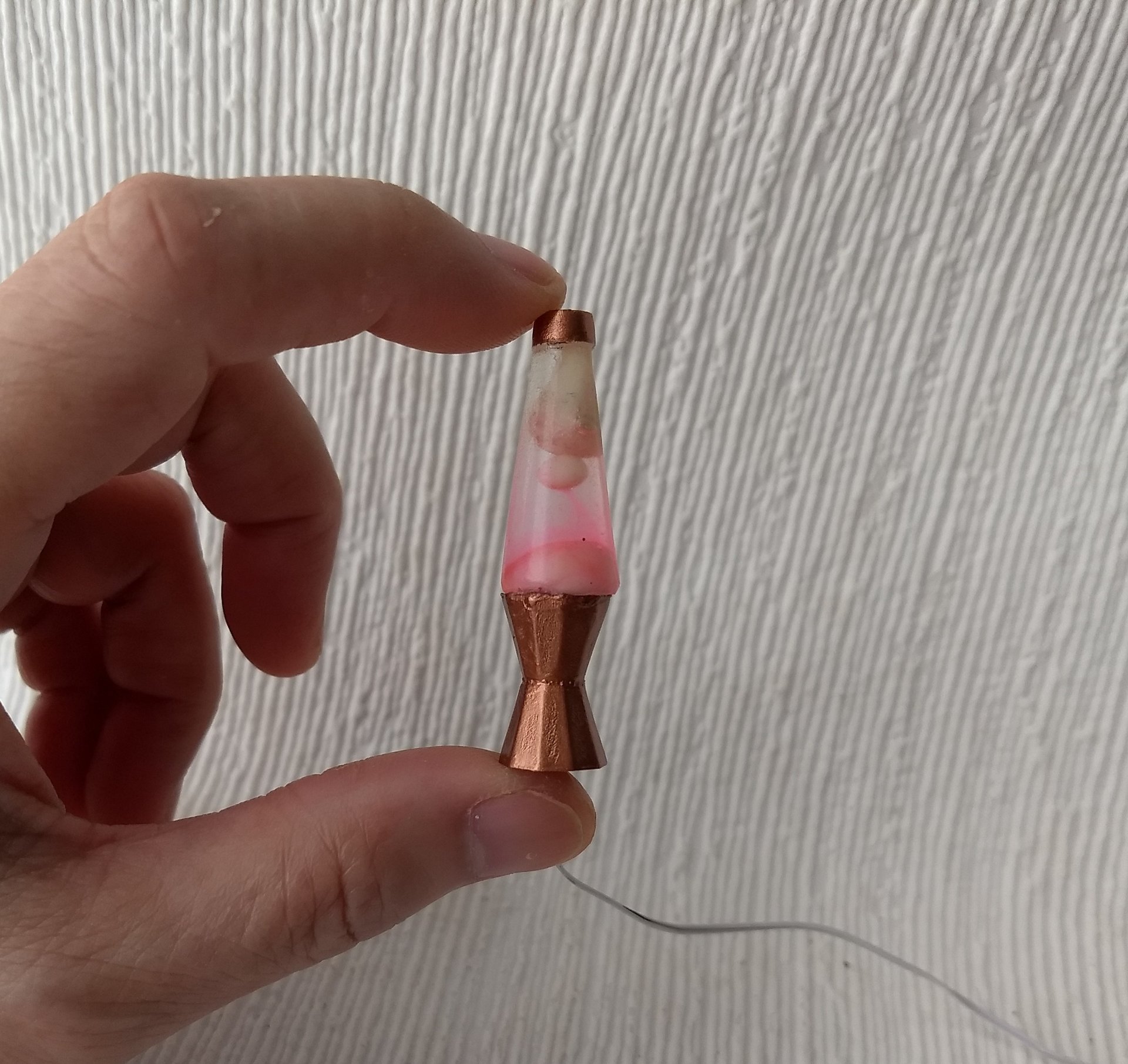 1:12 Dollhouse miniature retro lava lamp Battery operated LED table lamp MCM style with external wires Mid-century nostalgic lamp  REF Light pink liquid