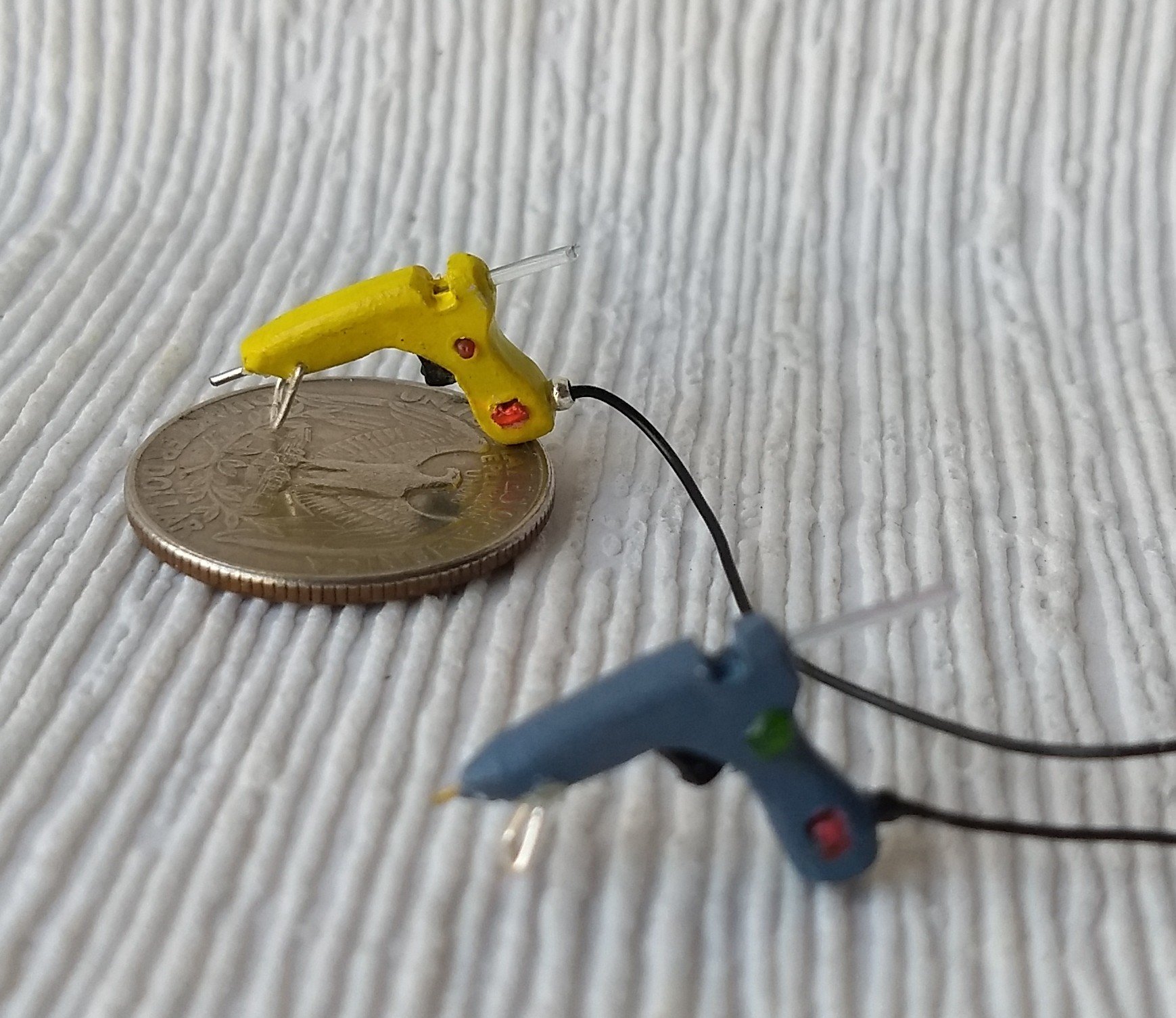 1:12 dollhouse hot glue gun Hobby and craft room essential Price is PER UNIT