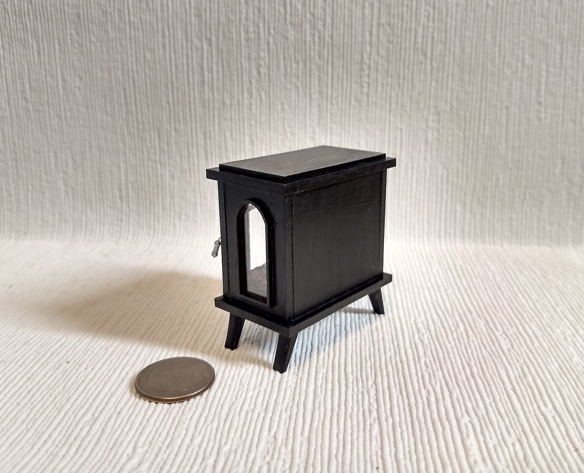 1:12 Dollhouse electric fireplace heater Stove heater with flickering insert Battery operated free standing heater No external wires