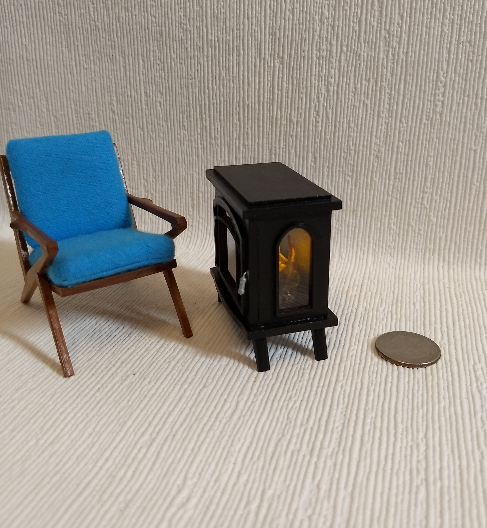 1:12 Dollhouse electric fireplace heater Stove heater with flickering insert Battery operated free standing heater No external wires
