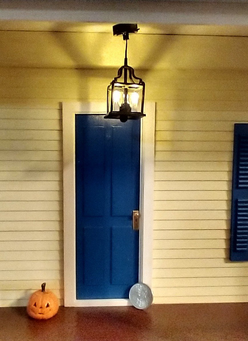 1:12 dollhouse faux wrought iron lantern ceiling light Foyer pendant light Outdoor porch ceiling light