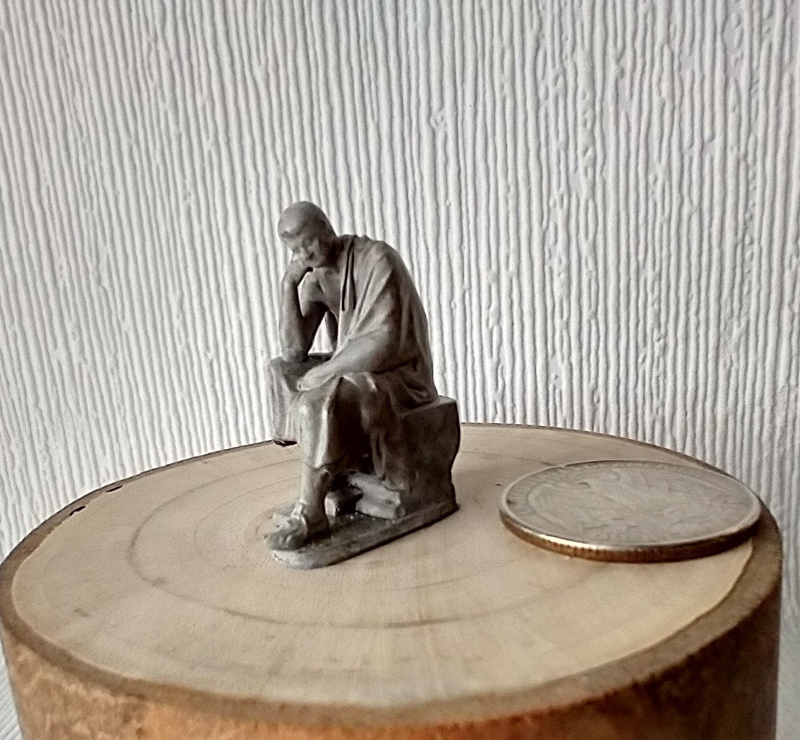 Dollhouse miniature statute The Thinker / Philosopher / Aristotle