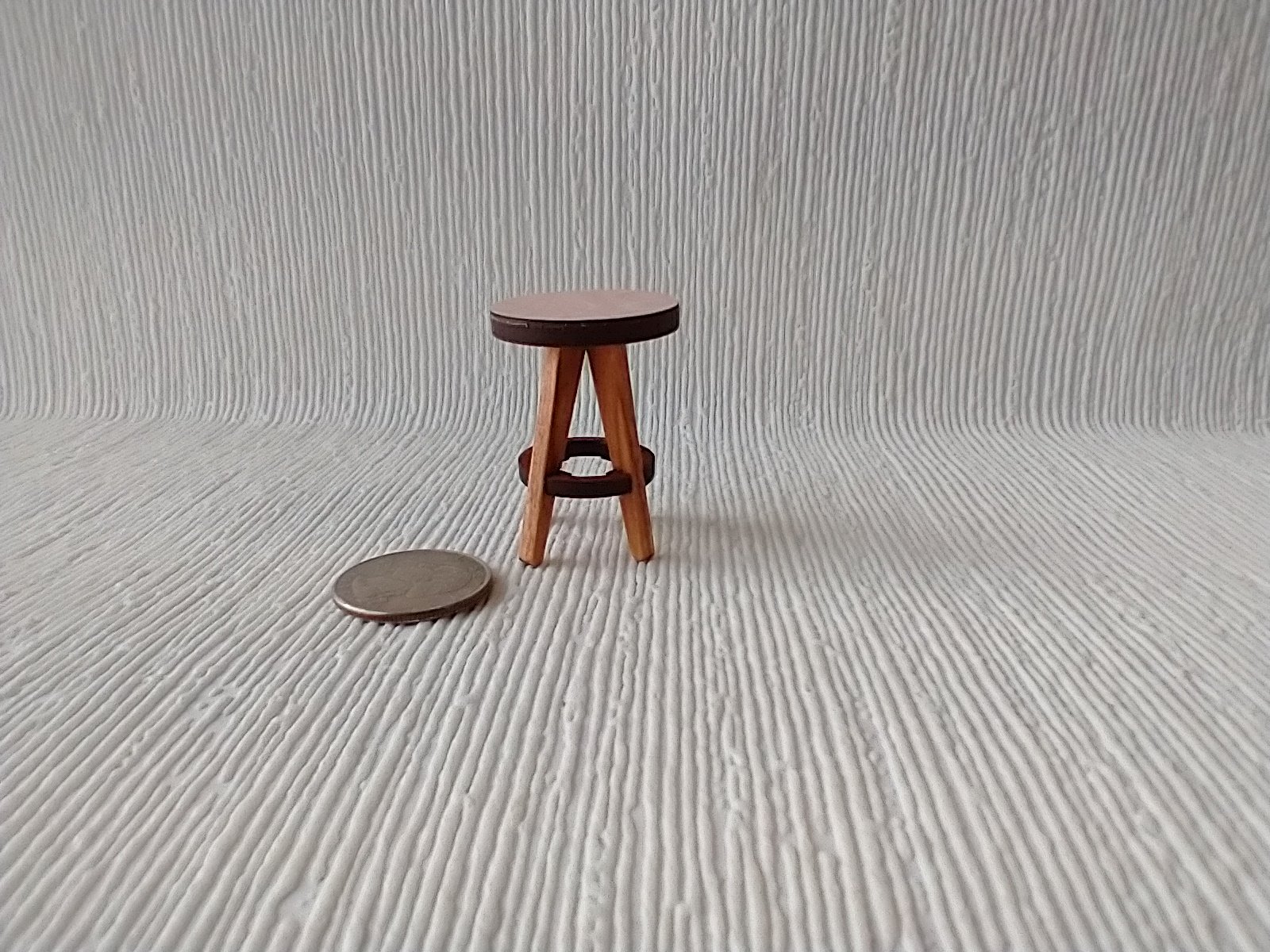 1:12 Dollhouse bath stool with pink laminate seat and solid cherry legs