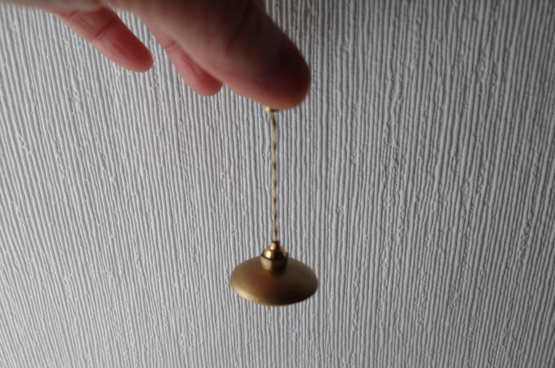 1:12 dollhouse battery operated space age inspired ceiling light Mid-century style pendant light