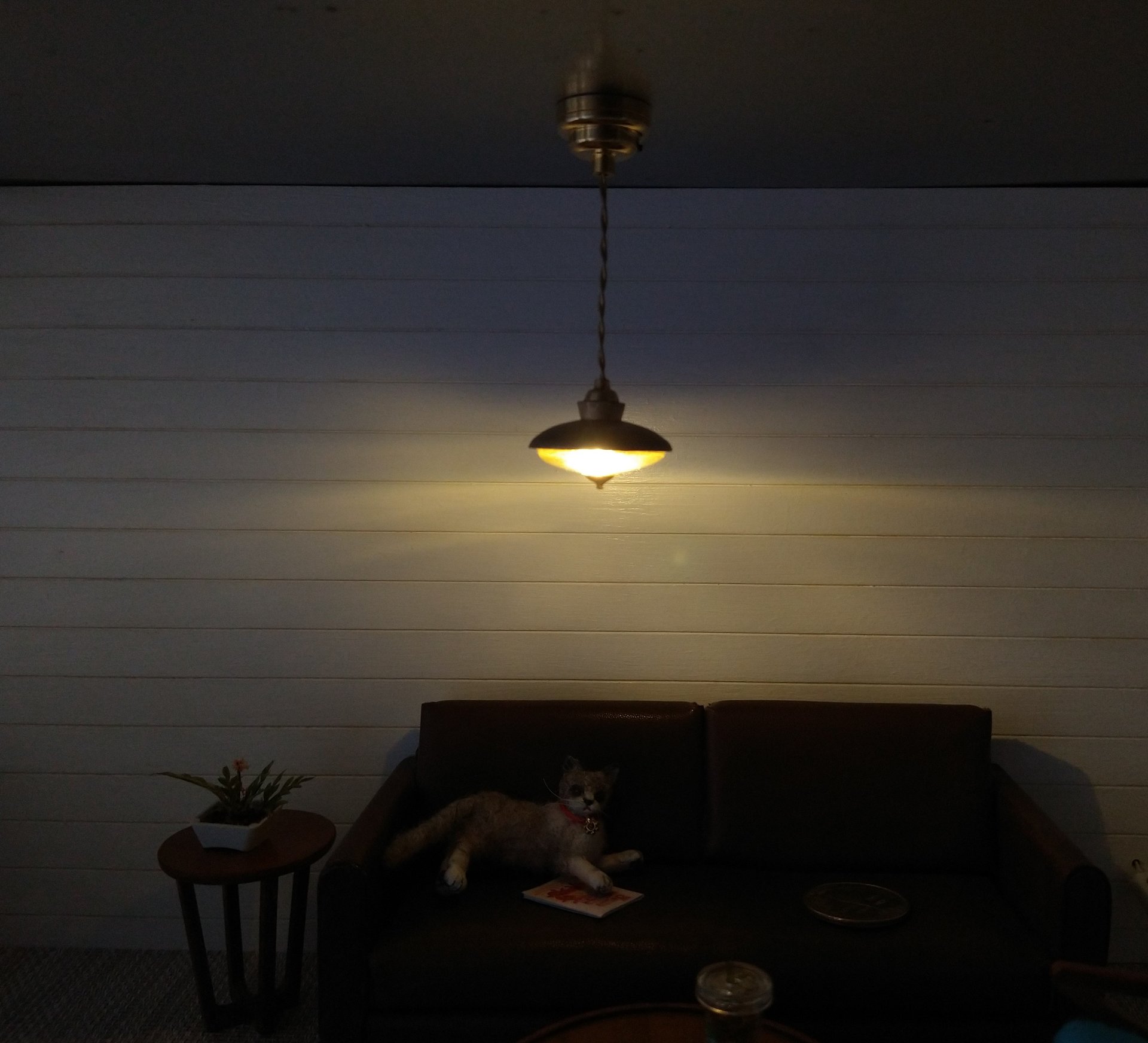 1:12 dollhouse battery operated space age inspired ceiling light Mid-century style pendant light