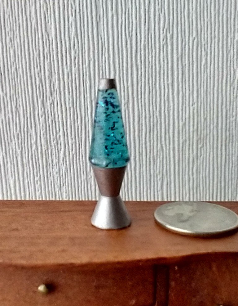 1:12 Dollhouse miniature retro lava lamp Battery operated LED table lamp MCM style with external wires - blue glitter
