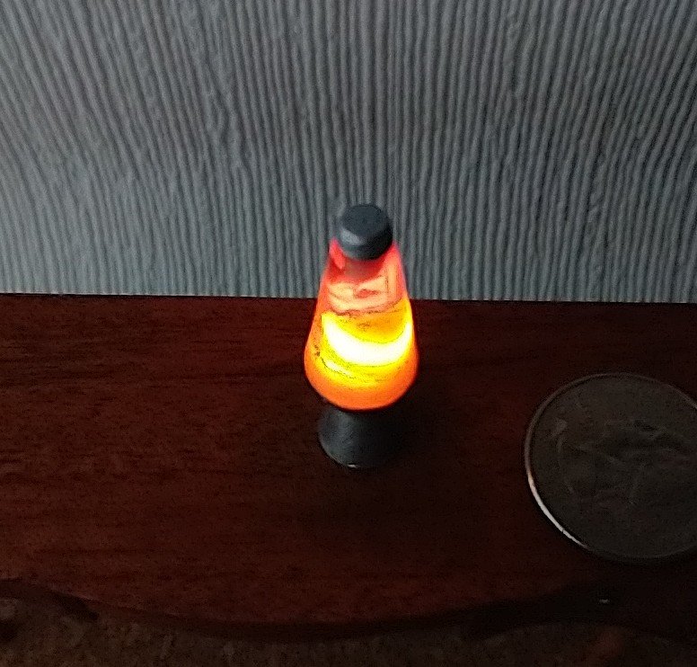 1:12 Dollhouse miniature retro lava lamp Battery operated LED table lamp MCM style with external wires - red resin