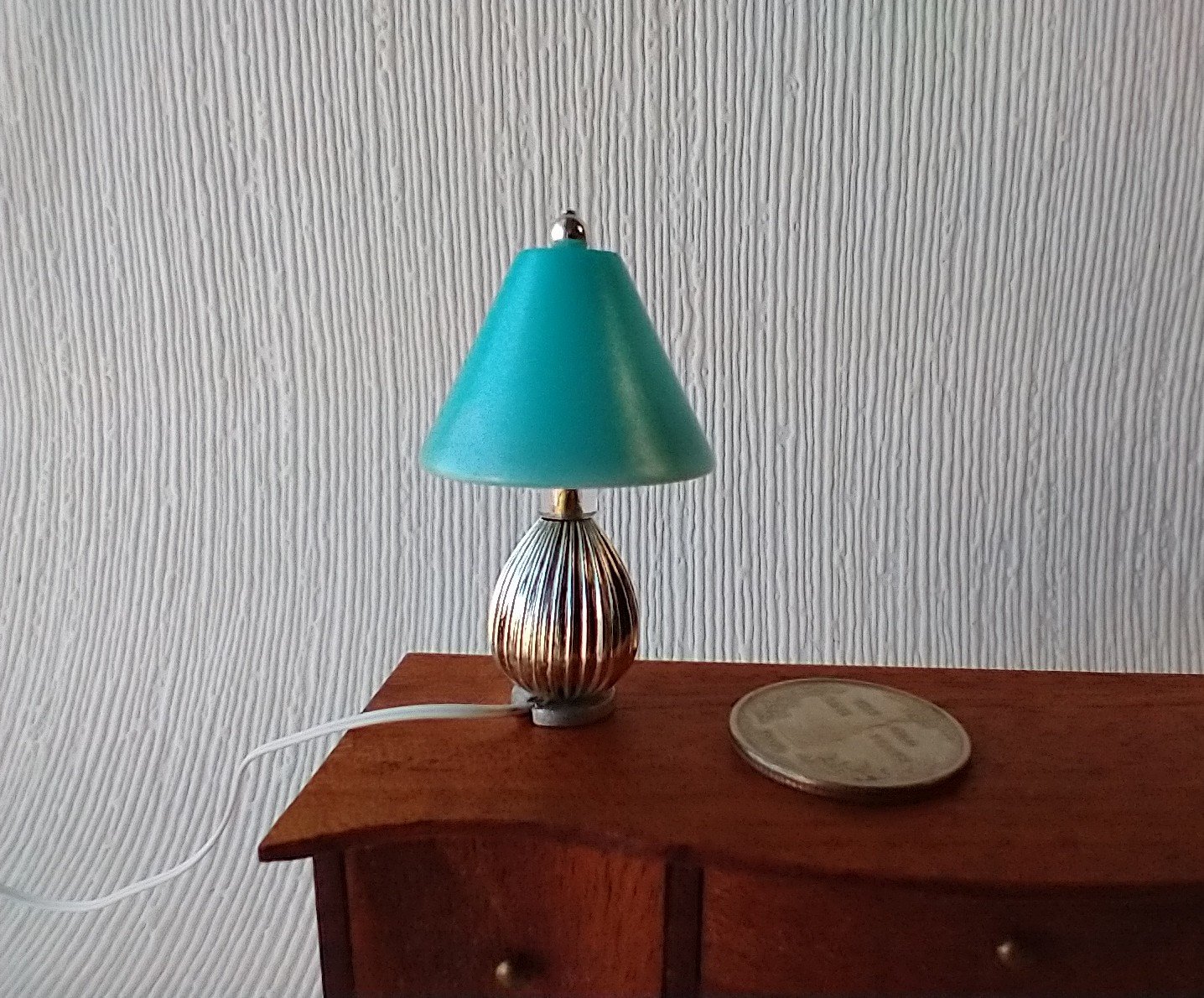 1:12 dollhouse table lamp pearlescent turquoise shade and silver fluted lamp base Battery operated with external wires