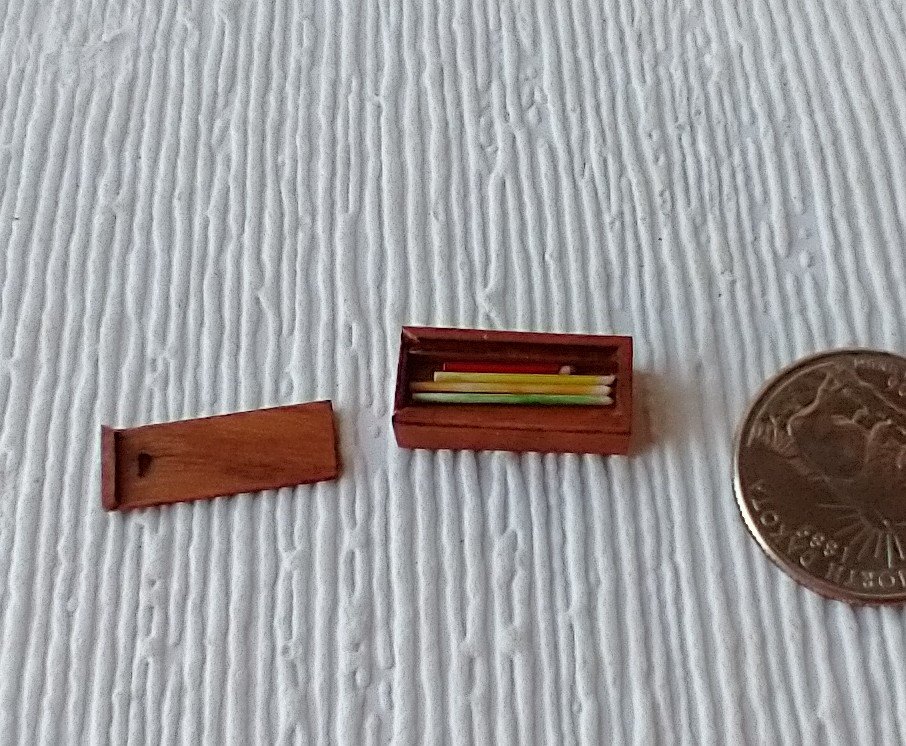 1:12 dollhouse miniature pencil box made from solid cherry wood comes with five pencils