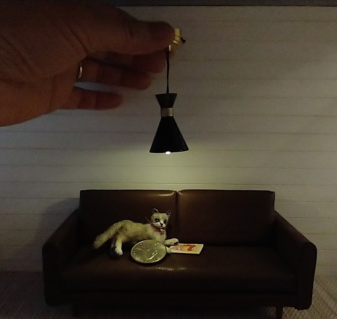 1:12 dollhouse miniature cone pendant light in black Mid-century modern LED ceiling light Battery operated MCM light