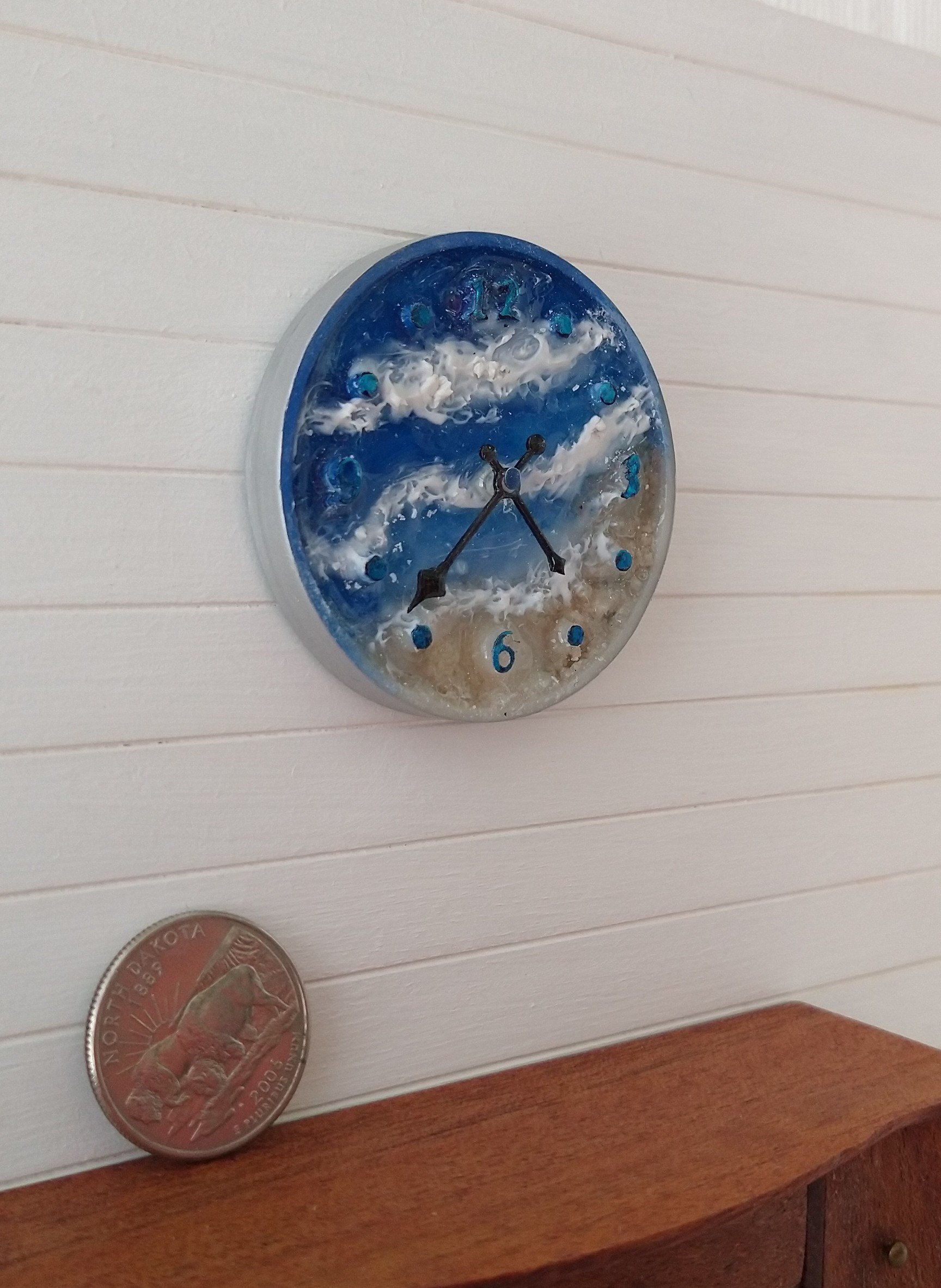 1:12 dollhouse wall clock with beach and textured white waves Resin wall art for dollhouse beach cottage coastal home decor accessory