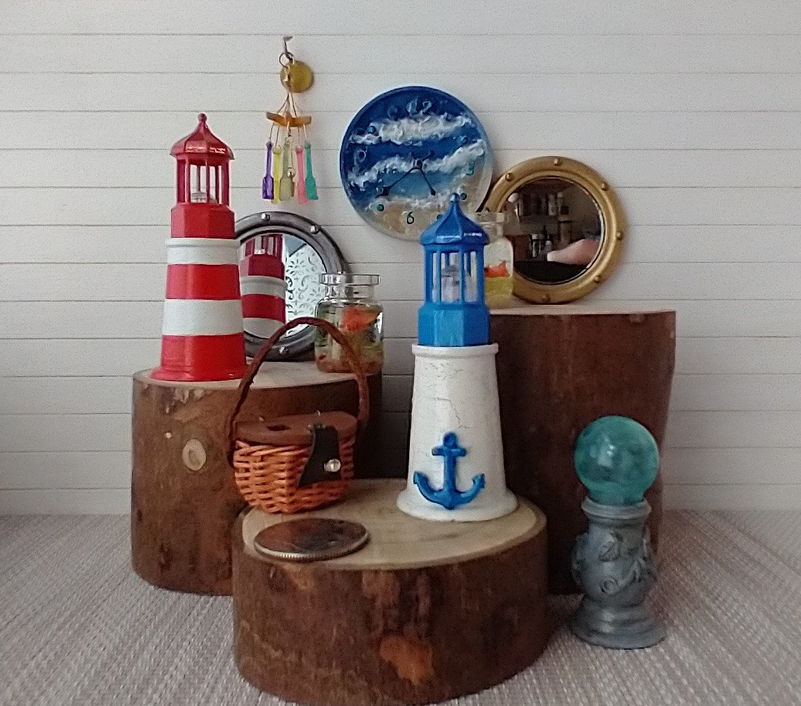 1:12 dollhouse red lighthouse lamp Miniature accent light for deck or patio or garden or porch Battery operated novelty light