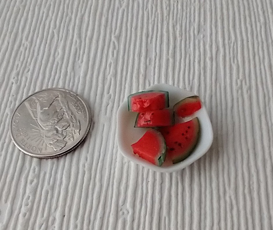 1:12 Dollhouse miniature handmade watermelon slices on polygonal white ceramic plate