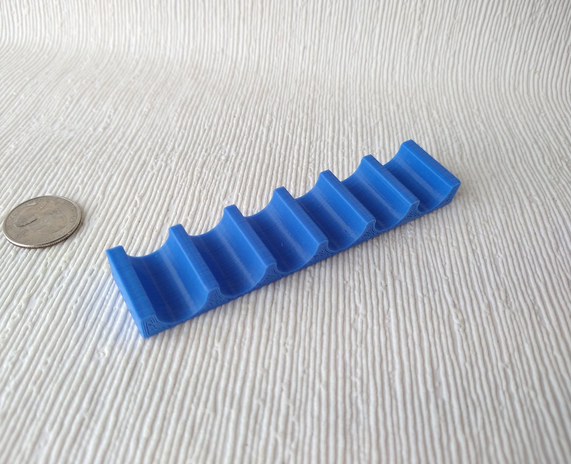Pen rest or paint brush rest for miniaturists or hobbyists or modellers Current introductory price valid thru 2021 April 30 REF blue