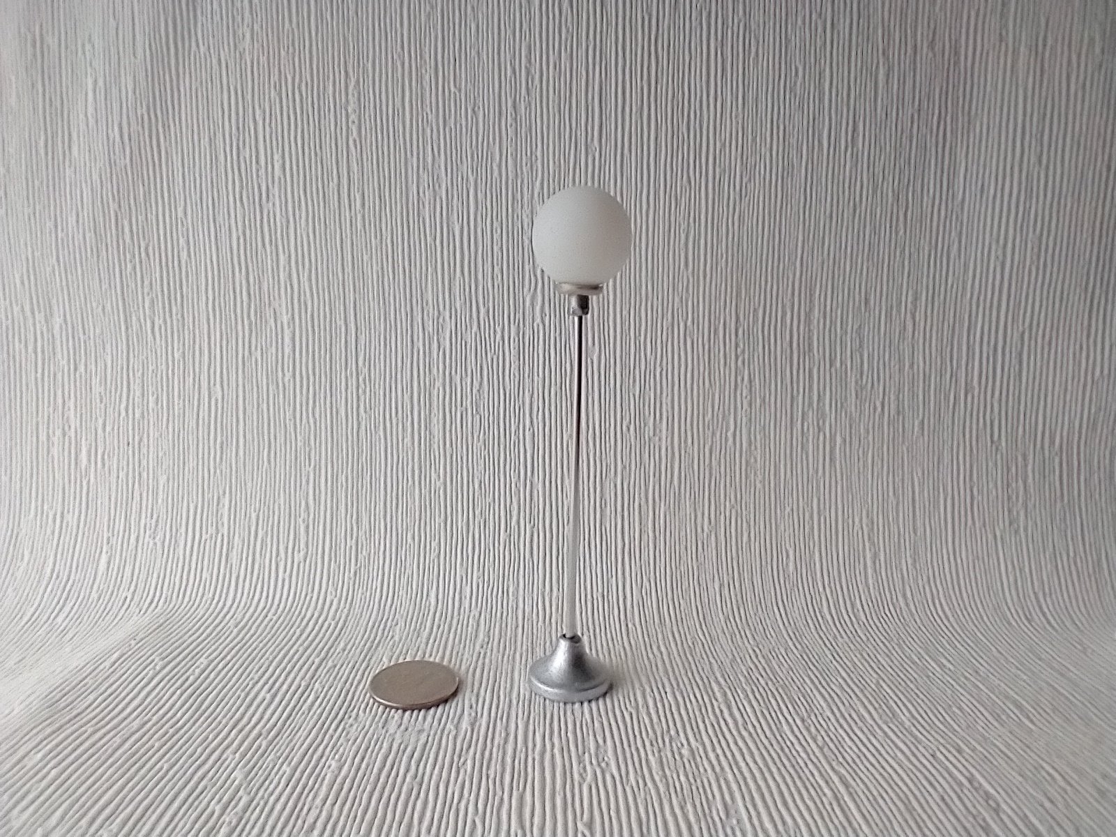 1:12 Dollhouse mid-century styled globe floor lamp Non-electric
