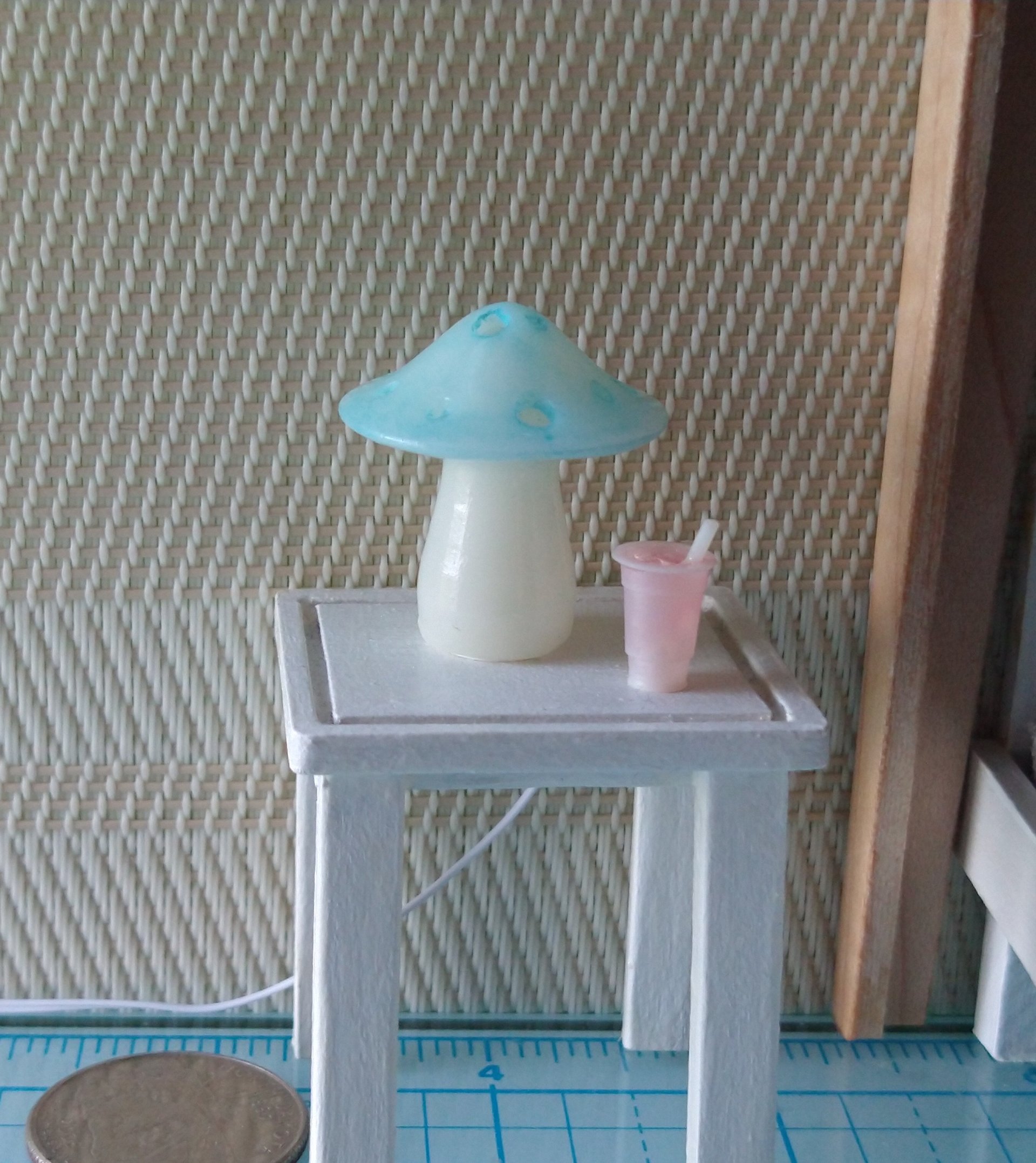 1:12 Dollhouse battery operated toadstool table lamp Kids lamp Novelty lamp Blue mushroom lamp