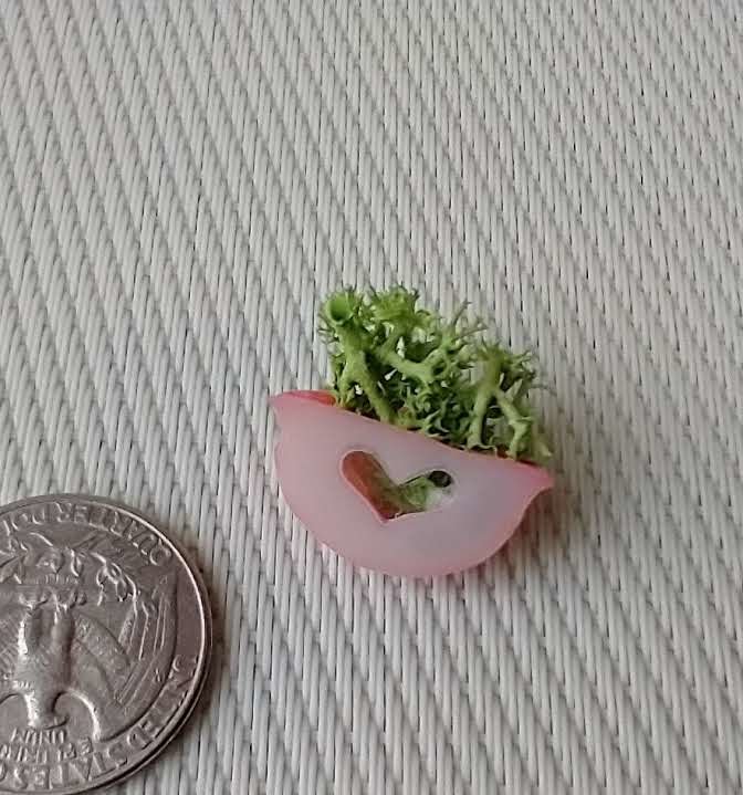 1:12 Dollhouse miniature wall planter with moss REF Small pink moss
