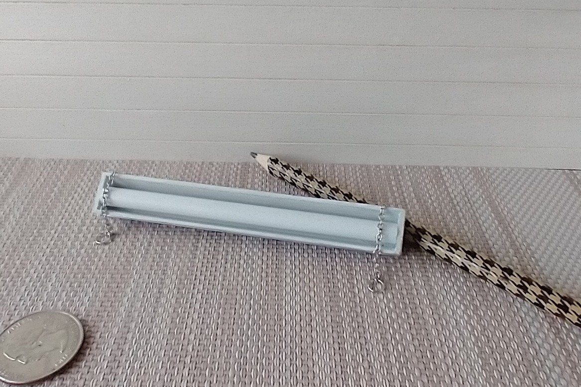 1:12 Dollhouse shop ceiling light Non-electric workshop light (Non-working)