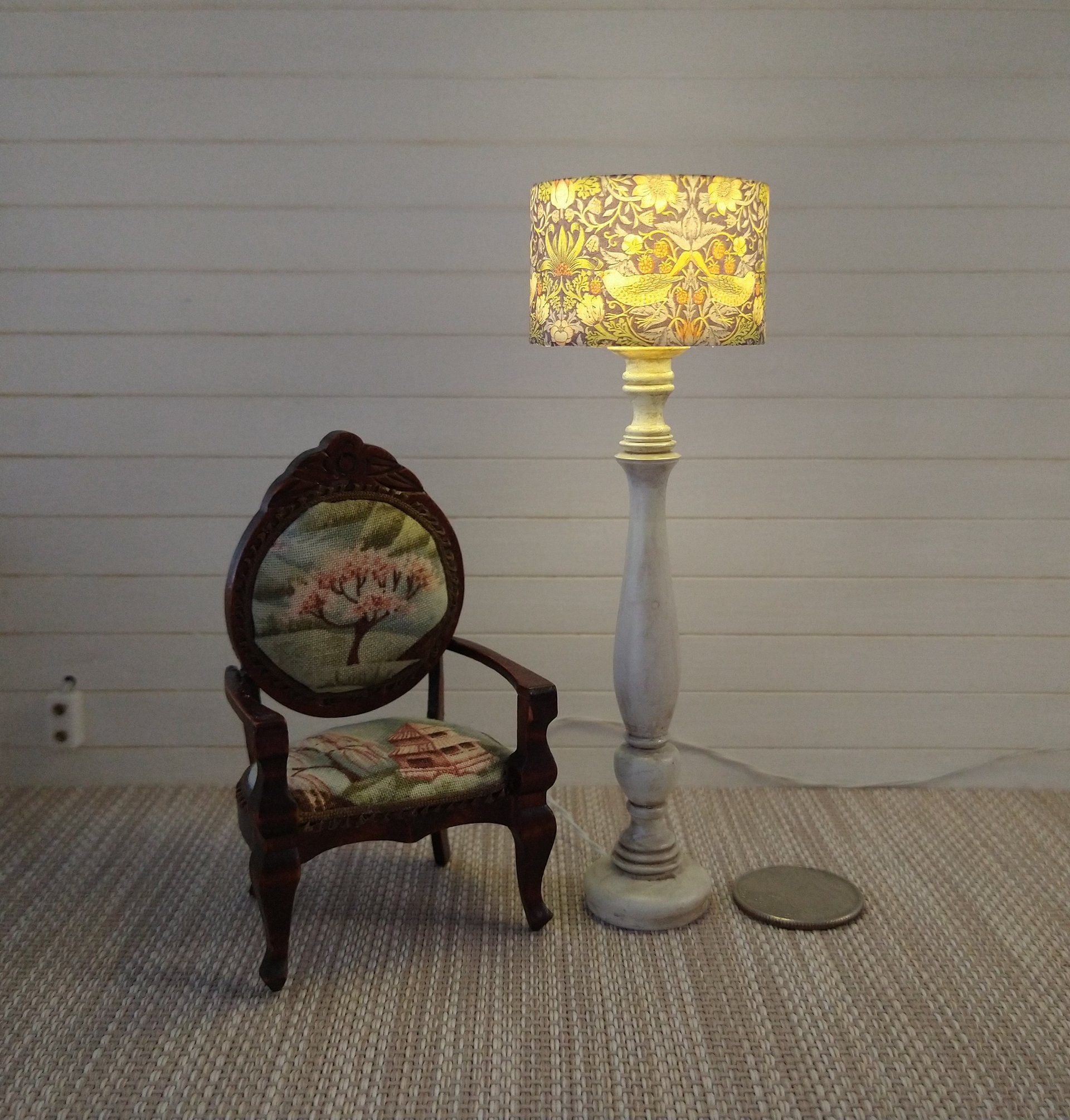 1:12 Dollhouse miniature classic floor lamp with drum shade and candlestick styled post Battery operated with external wires REF Birds n blue