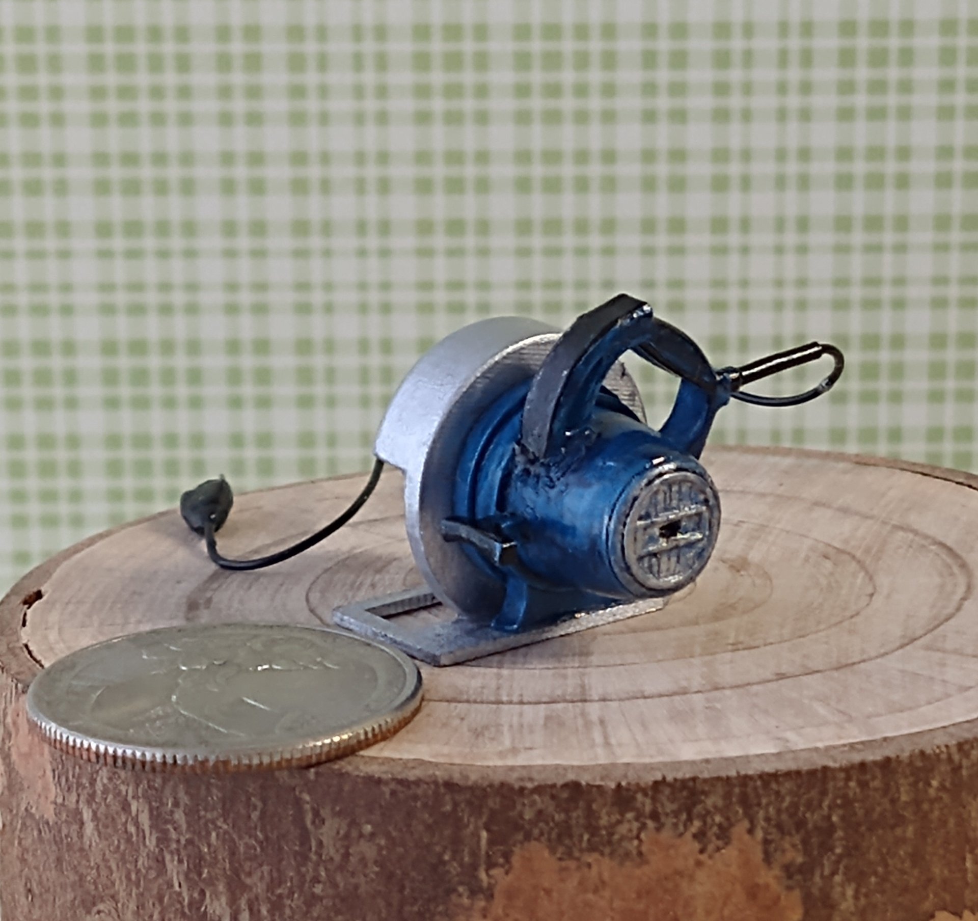 1:12 Dollhouse miniature circular saw Corded electric saw Woodworking tool Non working dollhouse power tool