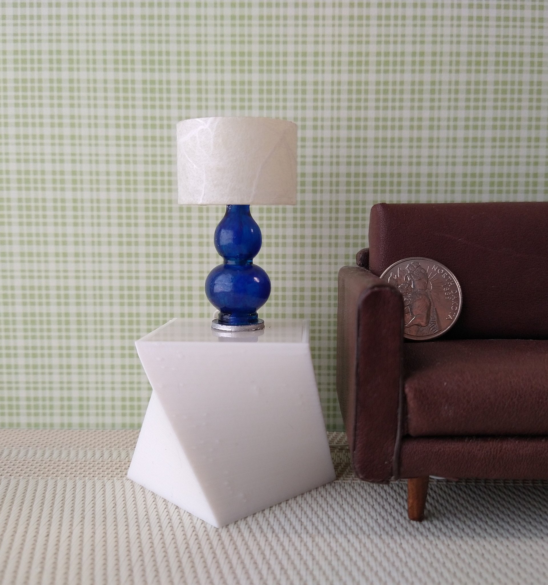 1:12 Dollhouse table lamp with cobalt blue gourd shaped post Battery operated dollhouse lamp on external wires