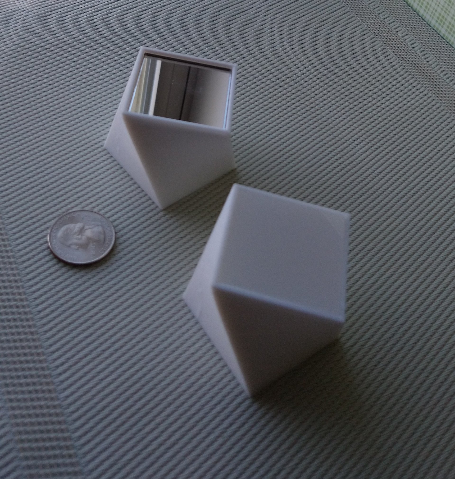 1:12 Dollhouse miniature twisted end table with acrylic mirror top AND translucent white top insert Doubles up as floor lamp Price is per unit