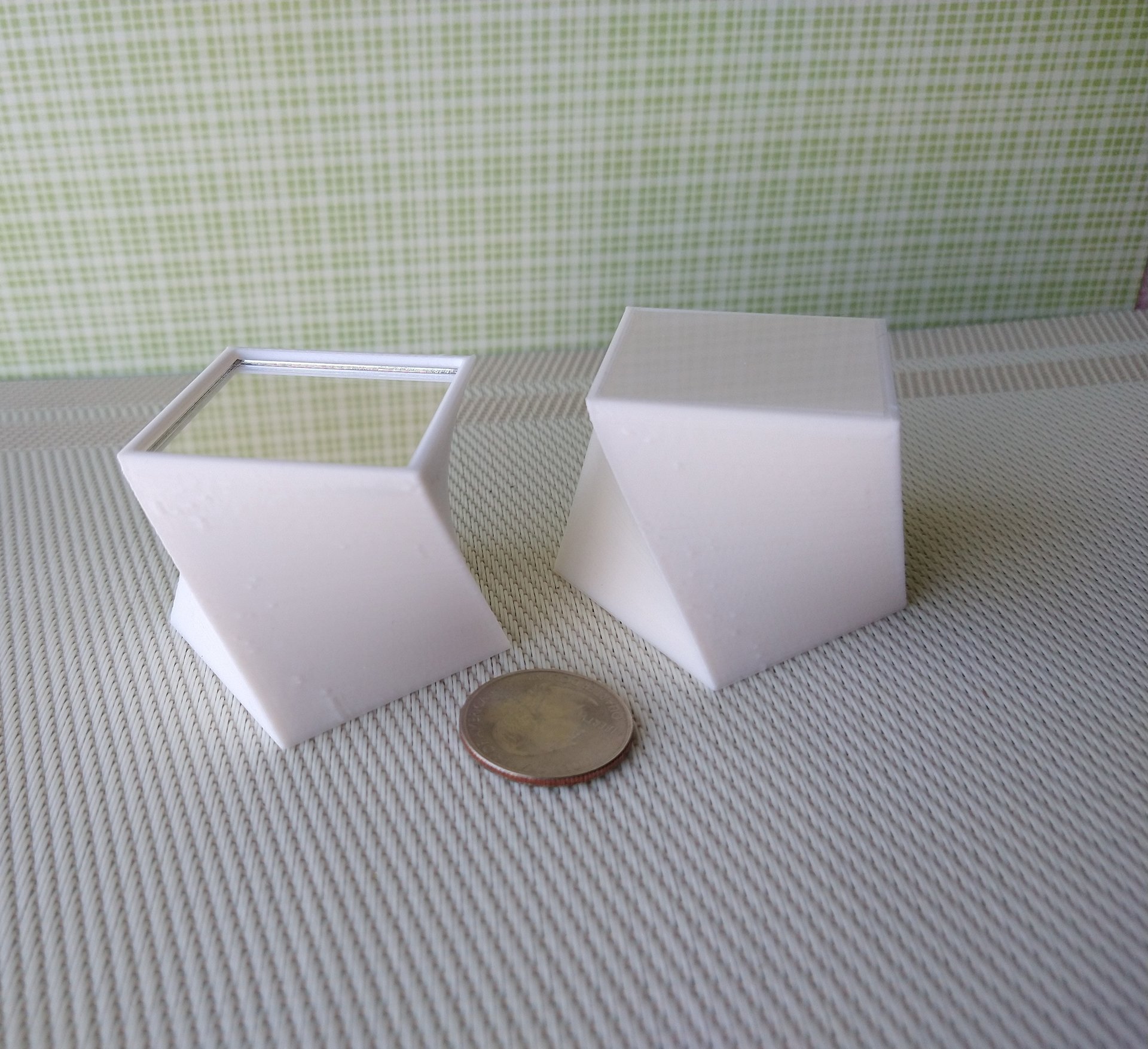 1:12 Dollhouse miniature twisted end table with acrylic mirror top AND translucent white top insert Doubles up as floor lamp Price is per unit
