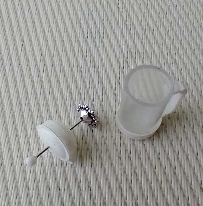 1:12 Dollhouse miniature French press coffee pot Miniature cafetiere REF White