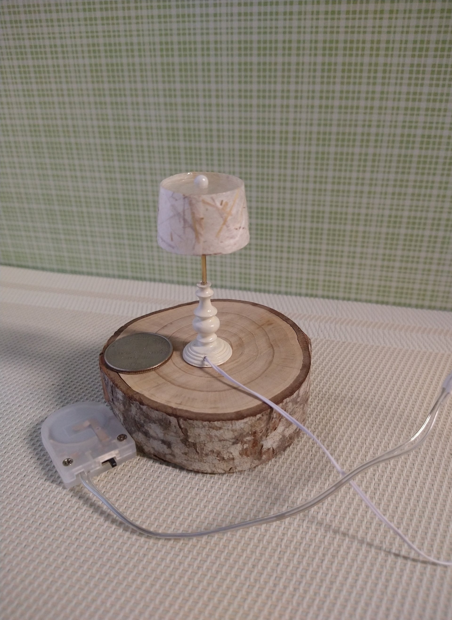 1:12 Dollhouse table lamp with translucent shade covered with handmade paper Battery operated minaiture LED console lamp with external wires