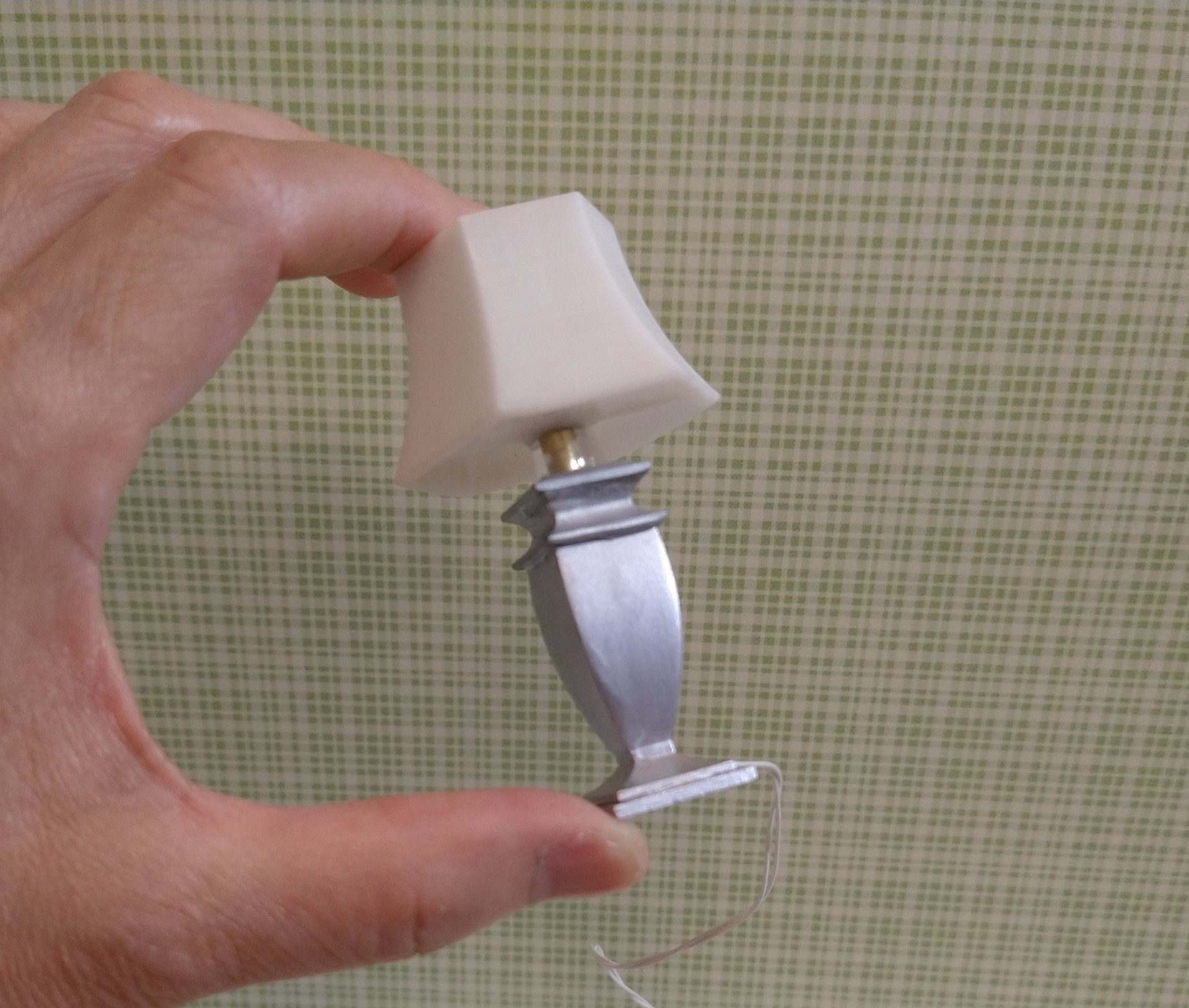 1:12 Dollhouse urn table lamp with translucent shade Accent table lamp faux brushed nickel post Battery operated LED lamp w/ external wires