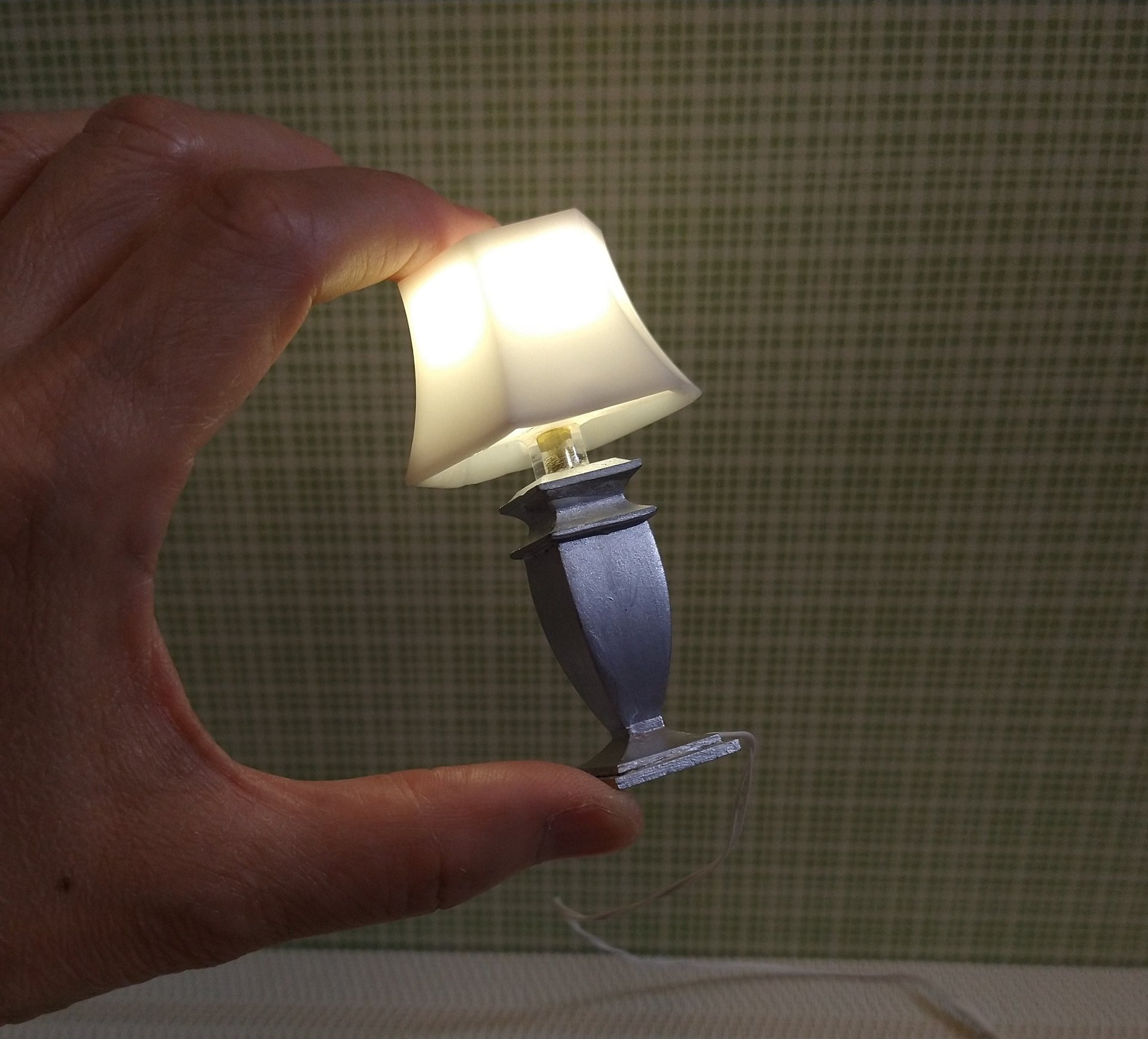 1:12 Dollhouse urn table lamp with translucent shade Accent table lamp faux brushed nickel post Battery operated LED lamp w/ external wires