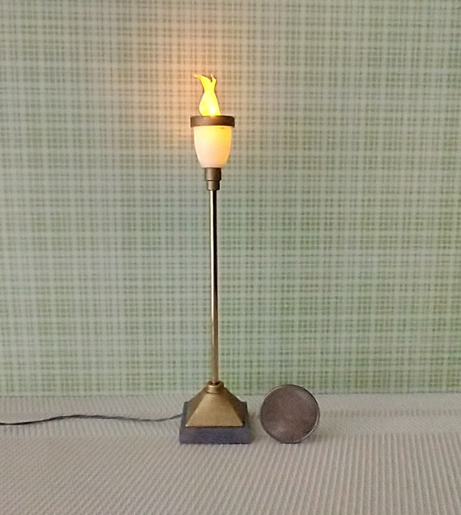 1:12 Dollhouse torch light with flickering flames Battery operated floor light brass post on faux concrete stone with external wires Price is for EACH
