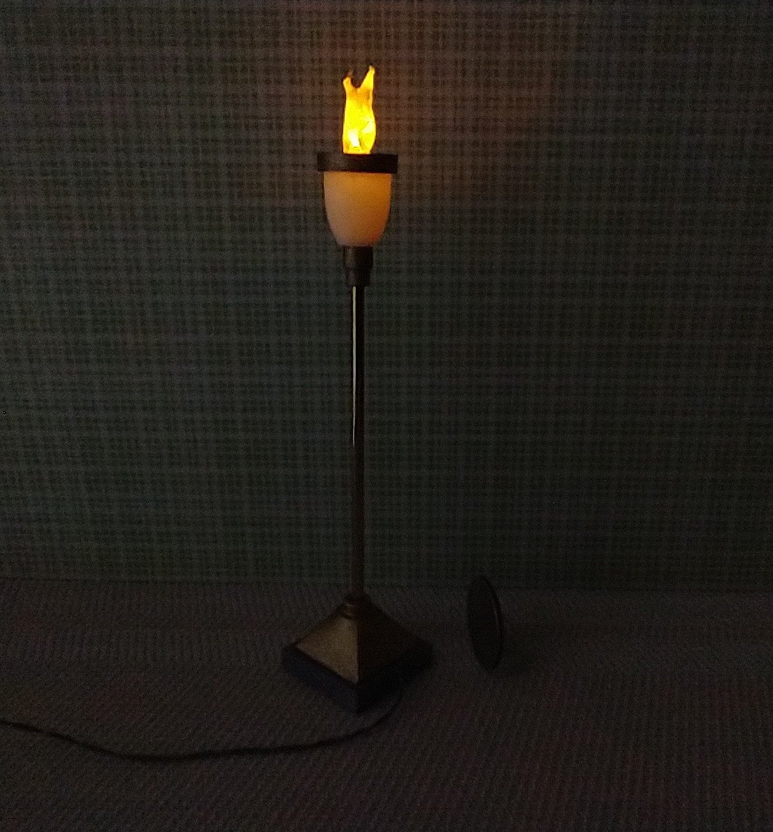 1:12 Dollhouse torch light with flickering flames Battery operated floor light brass post on faux concrete stone with external wires Price is for EACH