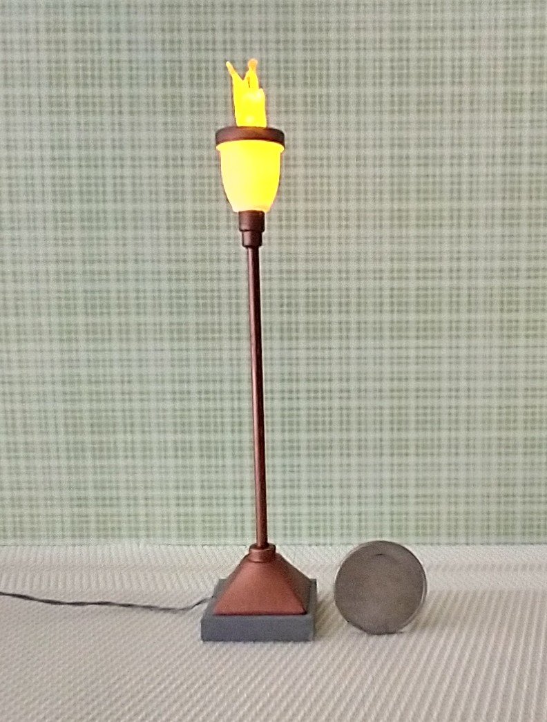 1:12 Dollhouse torch light with flickering flames Battery operated floor light brass post on faux concrete stone with external wires REF Copper finish