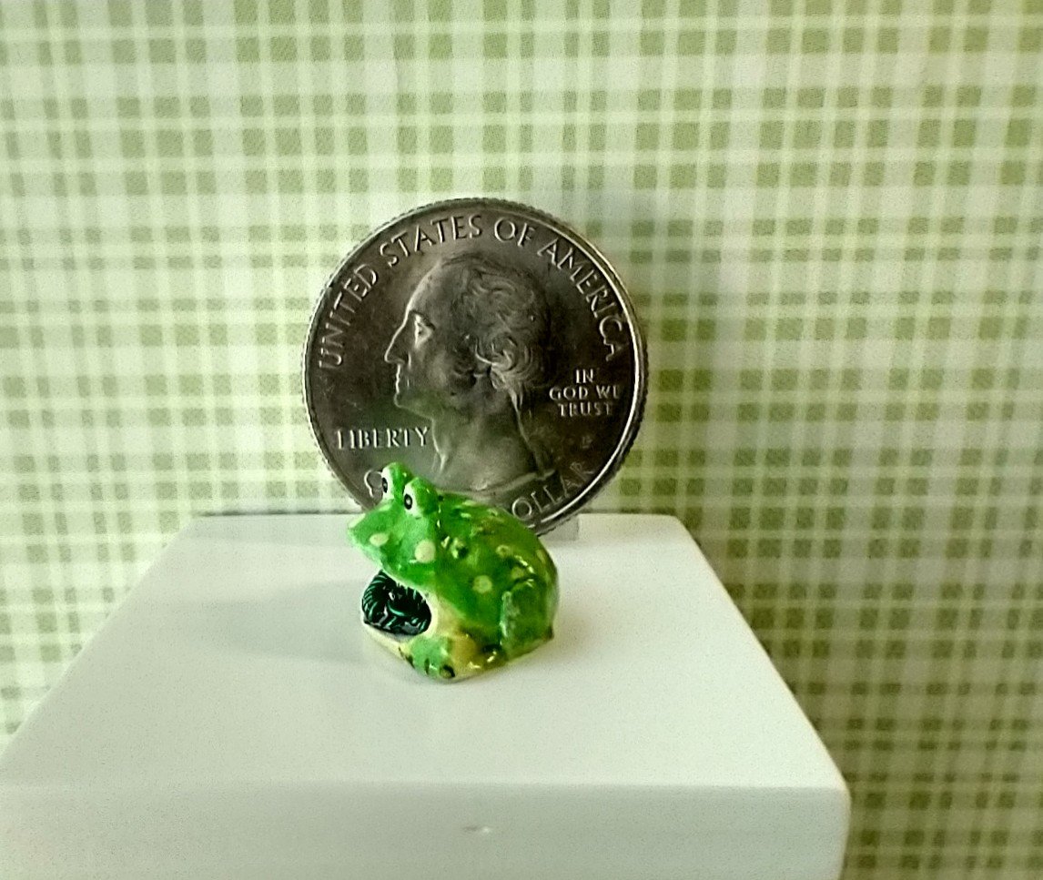 1:12 Dollhouse miniature kitchen frog scrubby holder or sponge holder