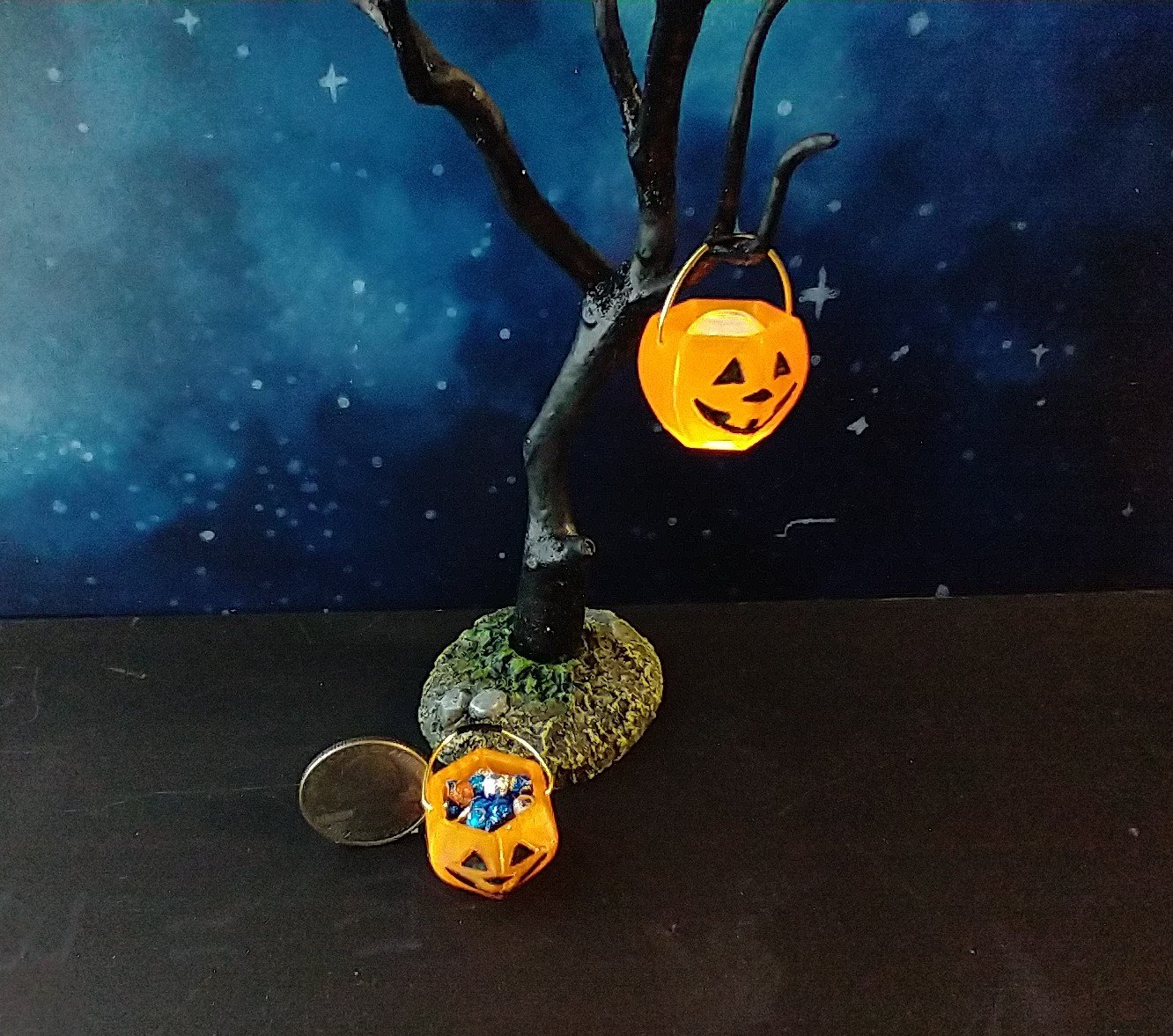 1:12 Dollhouse Halloween treat or candy bucket Multi-purpose pumpkin bucket also as light up lantern or planter REF Semi transparent orange