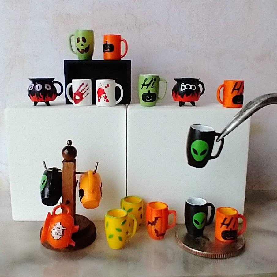 1:12 Dollhouse miniature cauldron mug or soup bowl Halloween mug REF White Boo PRICE is for ONE
