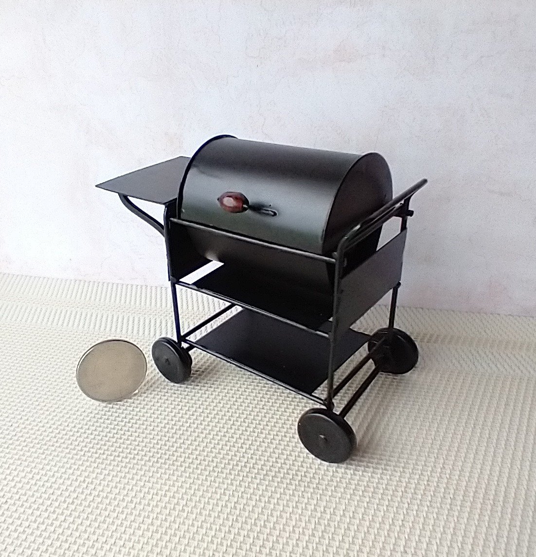 1:12 Dollhouse BBQ grill (metal) with battery operated charcoal glowing / flickering insert Upgraded grate and enlarged left shelf for grilled goodies