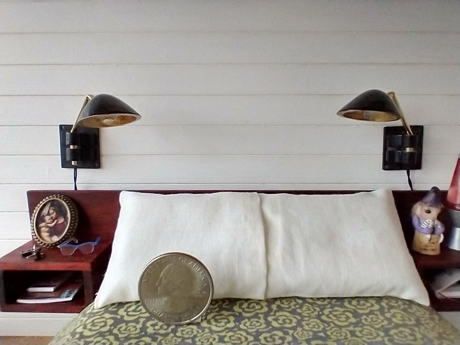 1:12 Dollhouse miniature mid-century modern swing arm wall light MCM wall mounted light with black shade Battery operated LED miniature lamp Price is for EACH unit