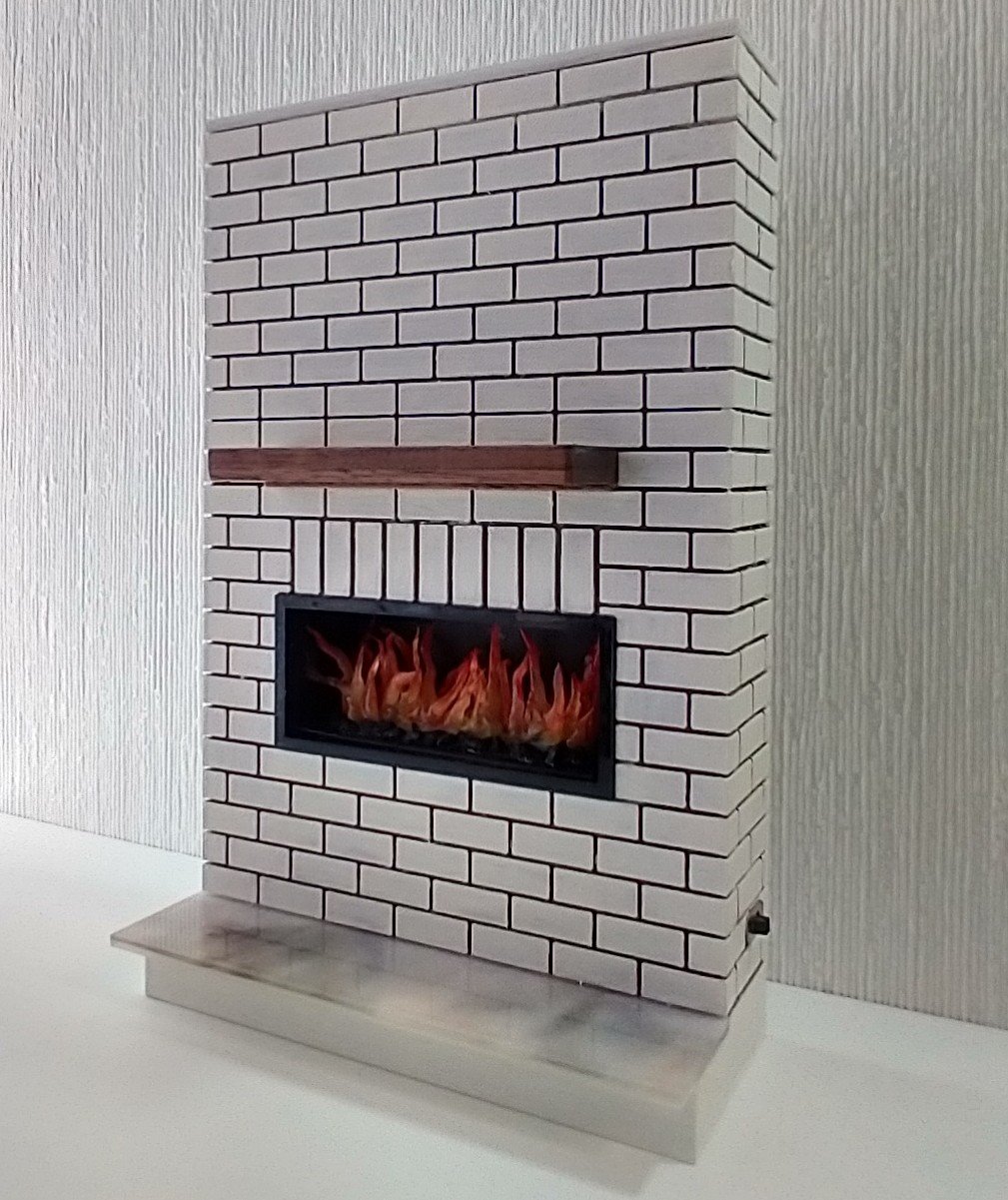 1:12 Dollhouse modern brick patterned fireplace with flickering insert slide switch battery opeated by two AAA batteries Free standing