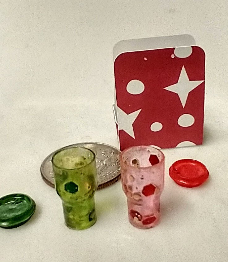 1:12 Dollhouse miniature two tumblers gift set Festive travel mugs with removable lids