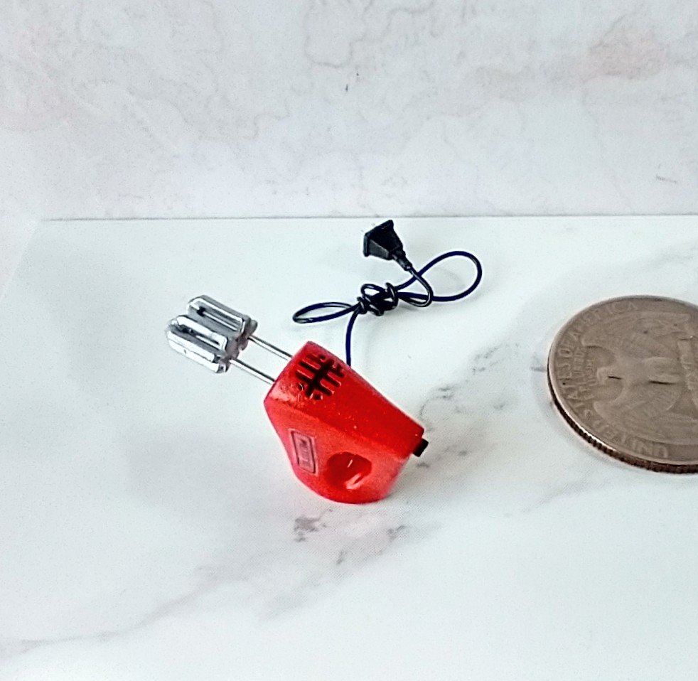 1:12 Dollhouse miniature hand mixer with power cord and plug REF Red