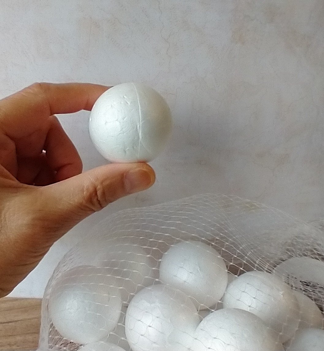 OVERSTOCK sale : 1.5" craft foam balls PRICE is per unit