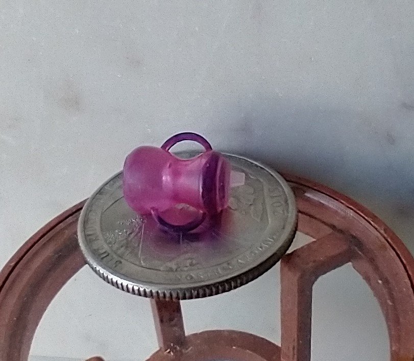 1:12 Dollhouse miniature sippy cup with easy grip handles REF Purple