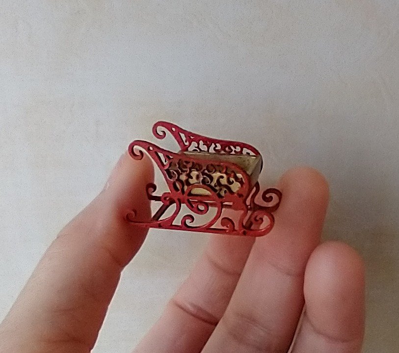 1:12 Dollhouse red holiday sleigh loaded with colorful metal jingle bells REF Golden pod