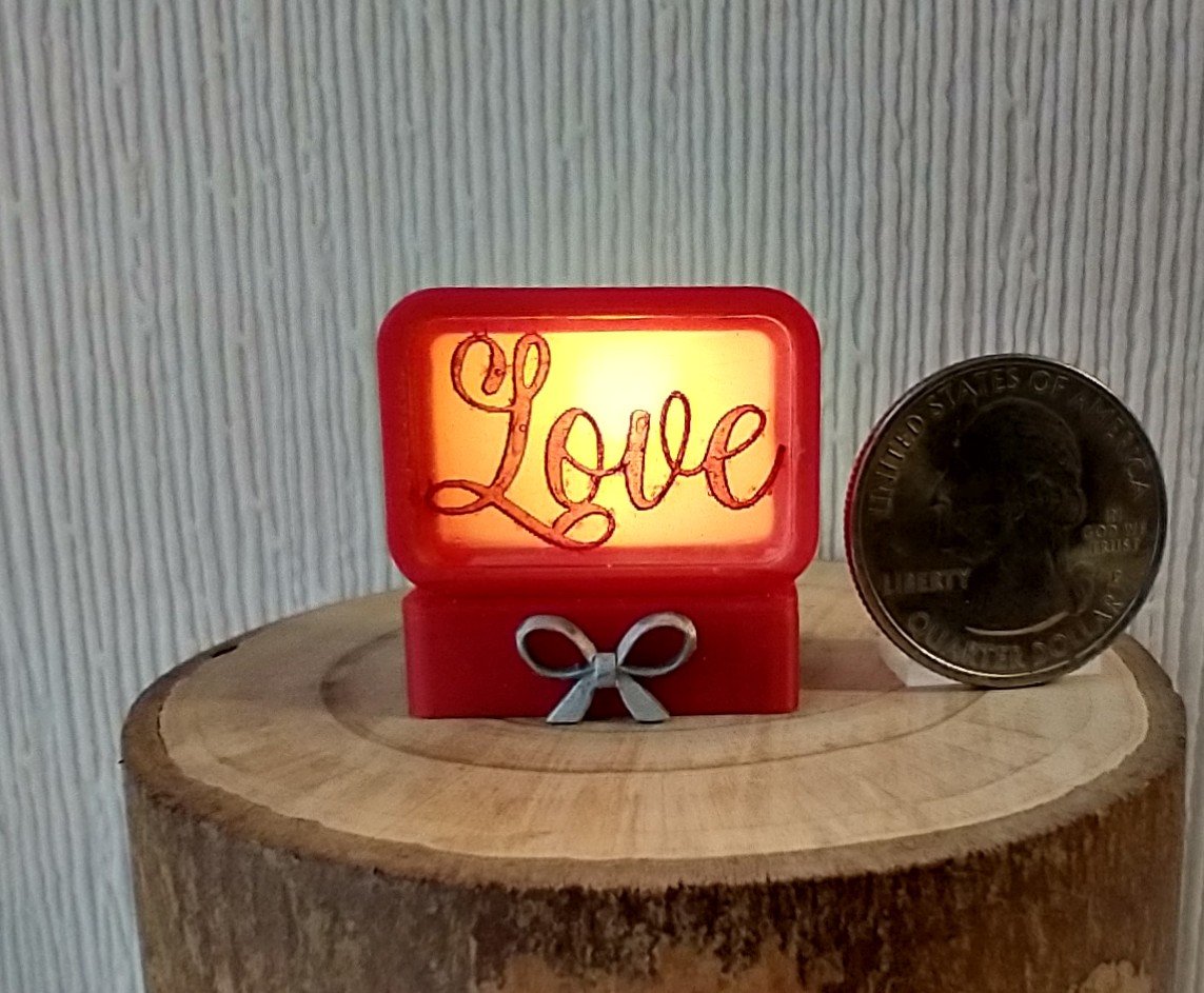 1:12 Dollhouse LOVE light box Battery operated Valentine's decor All-season lighted box No external wires REF Red box frame