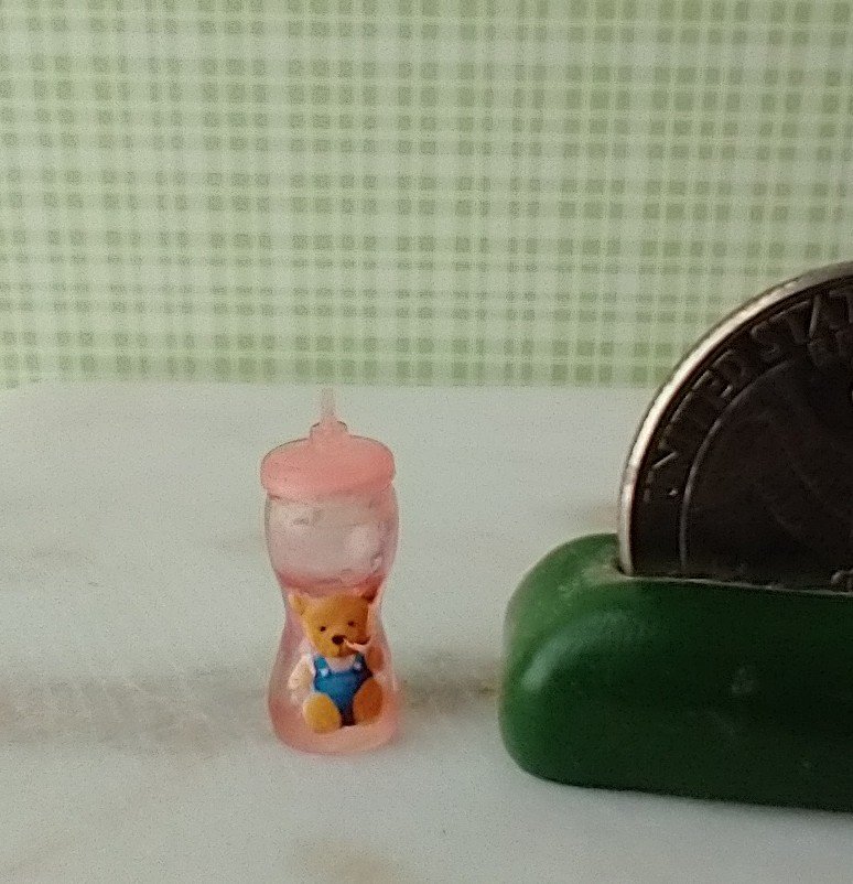 1:12 Dollhouse miniature pink sippy cup with teddy bear decal REF Pink lid